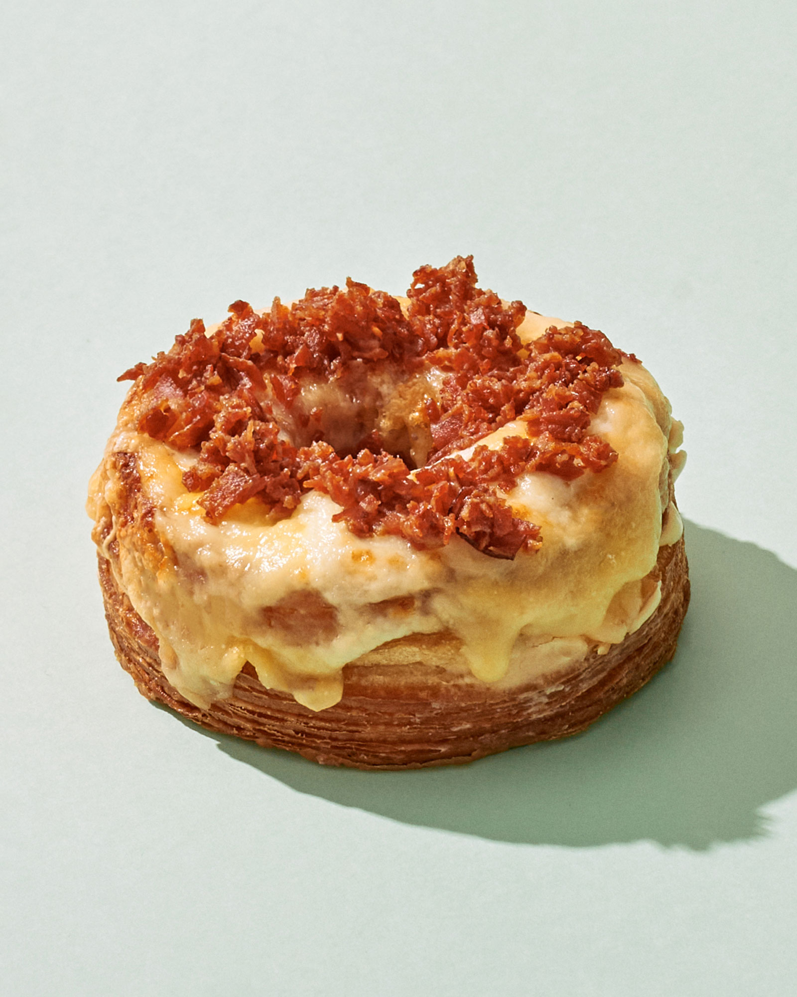 ¡Descubre la nueva edición limitada de Pastelería Mallorca: ¡El Cronut Monsieur!