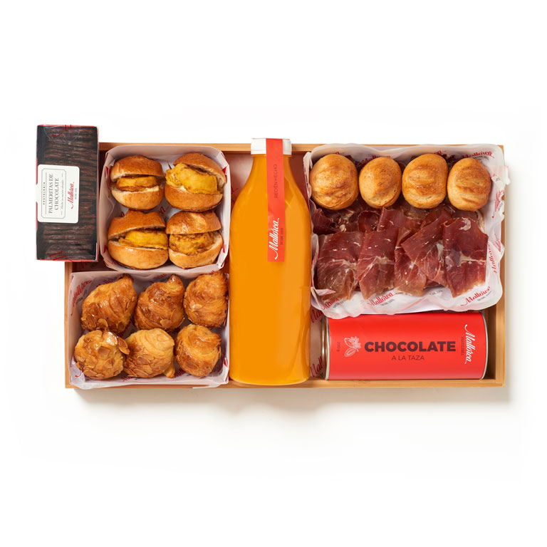Desayuno en familia de Pastelería Mallorca